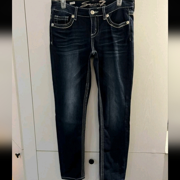 Nwot Guess Power Skinny jean - Picture 11 of 12